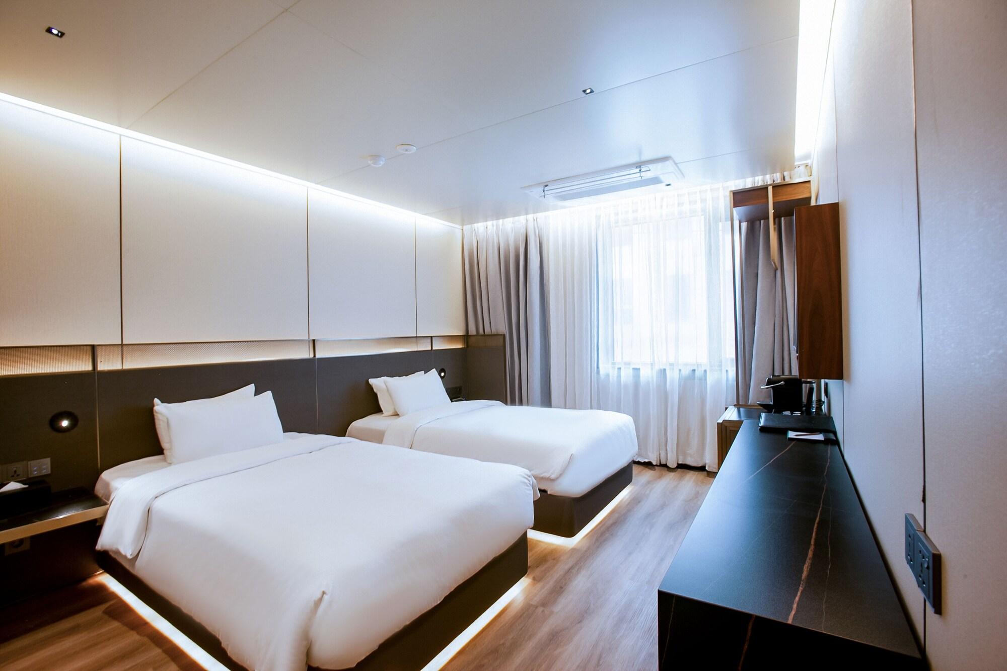 Amber Hotel ג'גו מראה חיצוני תמונה