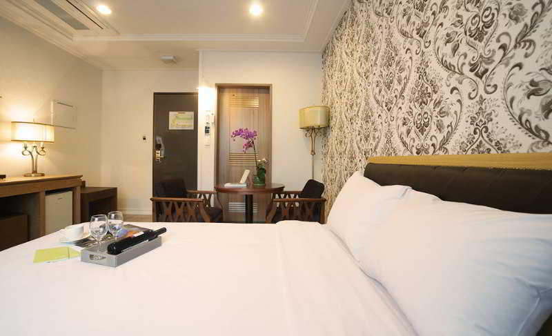 Amber Hotel ג'גו מראה חיצוני תמונה
